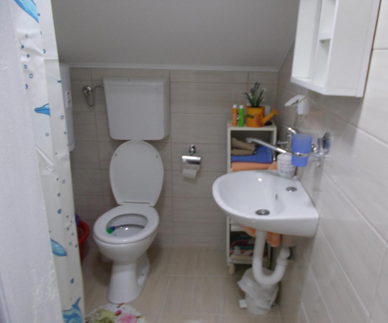 Apartman Vrdnicak Vrdnik Exteriör bild