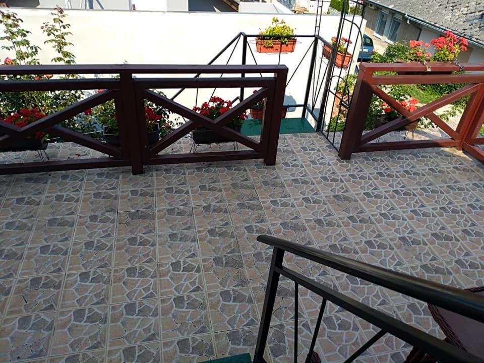 Apartman Vrdnicak Vrdnik Exteriör bild