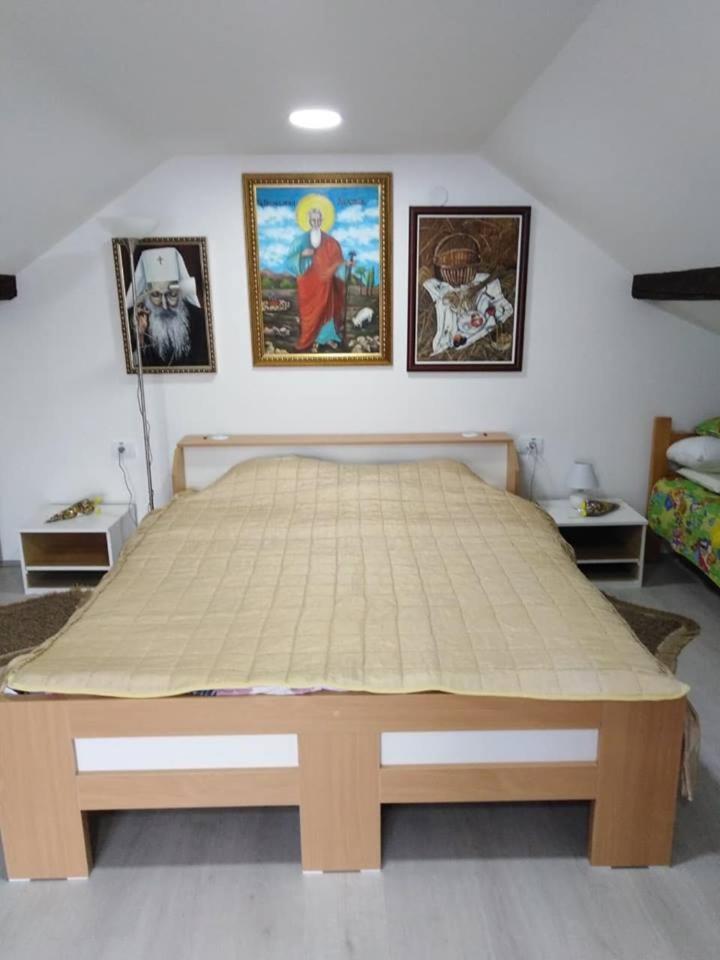 Apartman Vrdnicak Vrdnik Exteriör bild