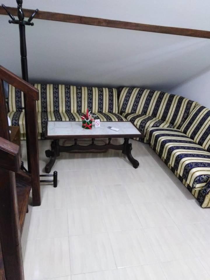Apartman Vrdnicak Vrdnik Exteriör bild