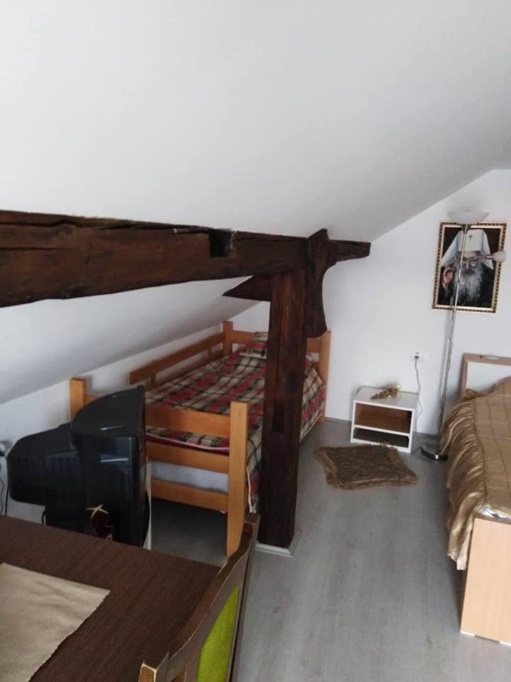 Apartman Vrdnicak Vrdnik Exteriör bild